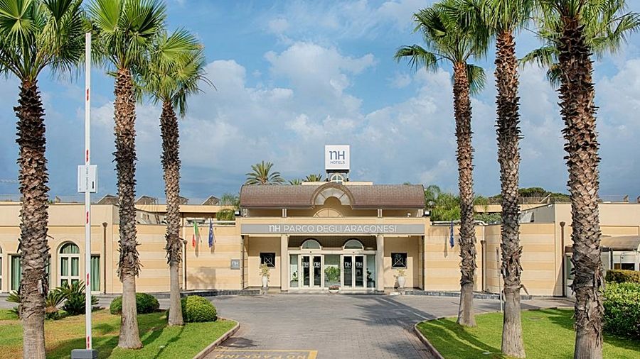 Hotel Nh Catania Parco Degli Aragonesi Exterior foto